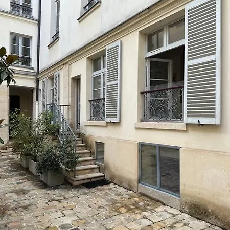 Double - Le Marais Apartment *